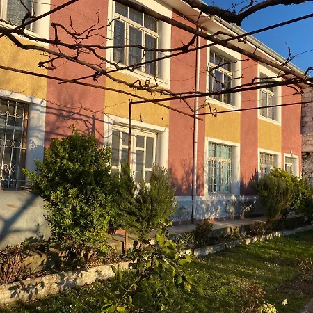 Llulla Quarto em Acomodações Particulares *
