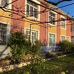 Llulla Pansiyon *