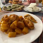 Llulla Pansiyon *